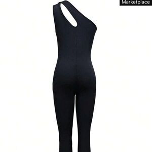 Elegant Black One-Shoulder Jumpsuit